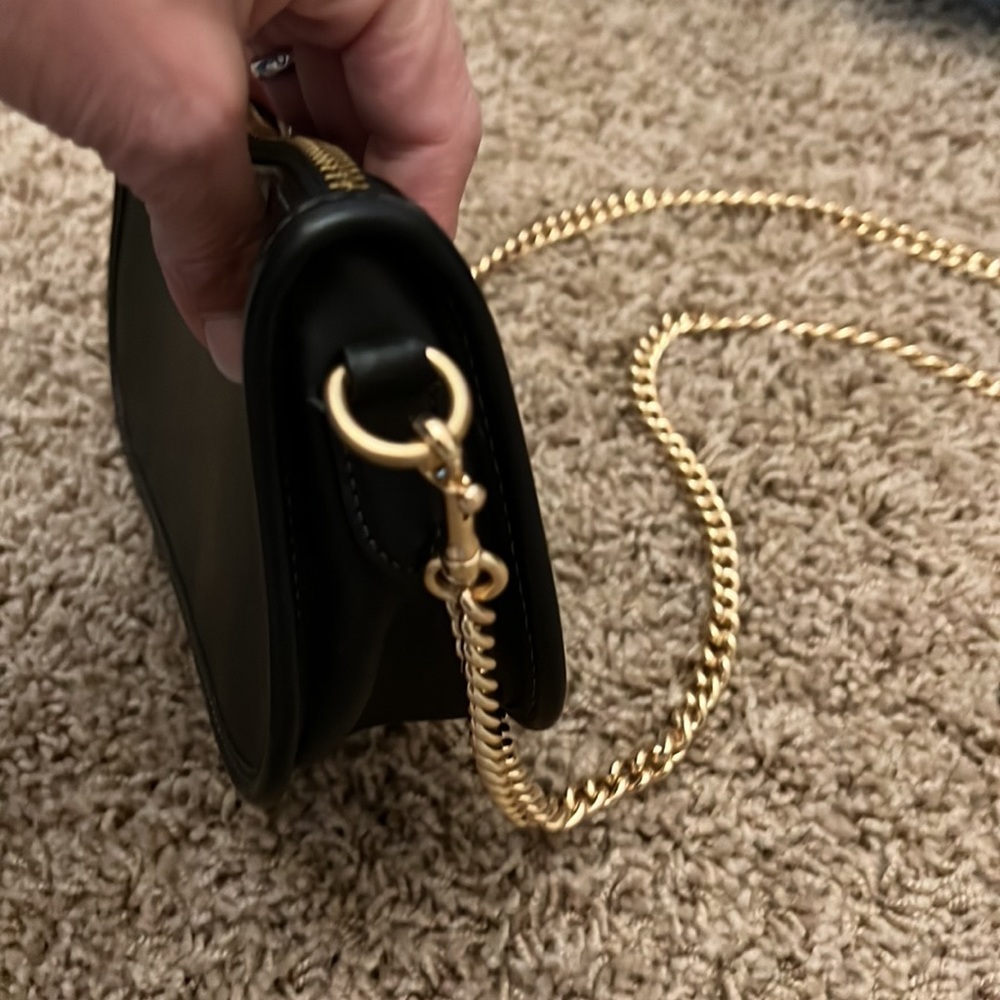 SOLD.          Coach boutique Swinger 20 genuine glovetan Italian leather - Picture 7 of 15